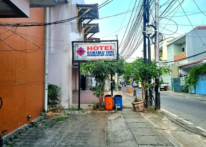 Hotel Harapan Jaya Jakarta